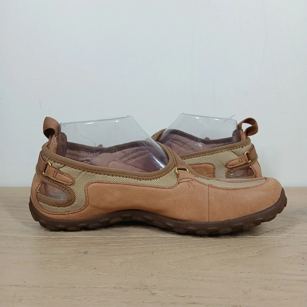 Tsubo Flats Womens 9 Tan Leather Mesh Mary Jane Sporty Y2K Outdoor Comfort Shoes